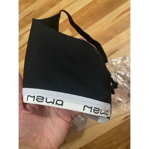 Boutique Black Lettering Seamless Bra Size Large NWOT - Picture 4 of 5